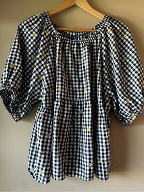 Old Navy Black & White Gingham Peasant Blouse with Floral Embroidery Size XL